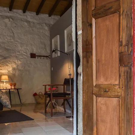 1720 Quinta Da Cancela - Winery & Gæstehus Guimarães