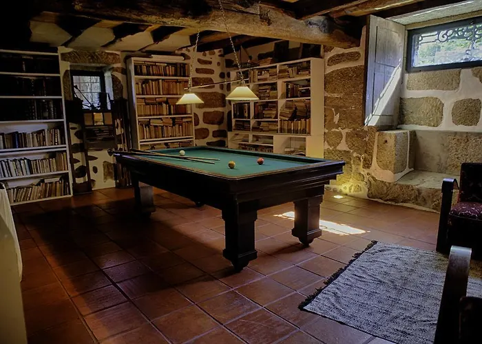 1720 Quinta Da Cancela - Winery & Guimarães