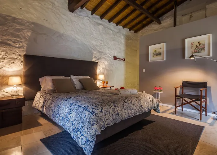 1720 Quinta Da Cancela - Winery & Гостевой дом 4*