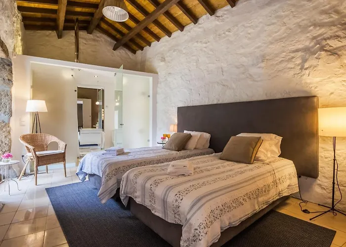 1720 Quinta Da Cancela - Winery & 4* Guimarães